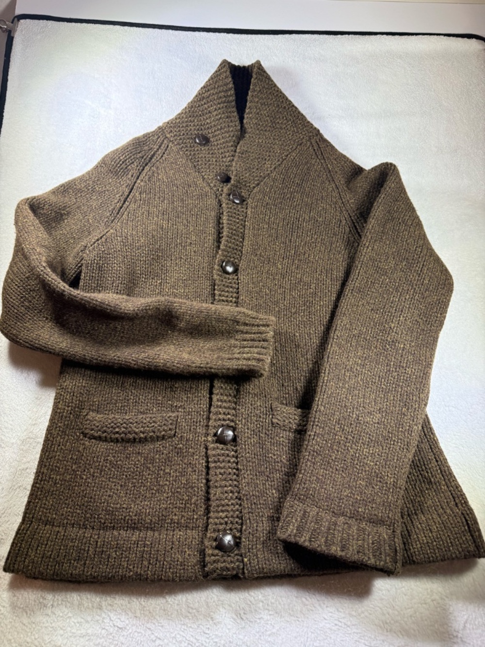 VINTAGE ROOTS MENS 100% LAMB’s WOOL